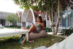 Dream Hotel