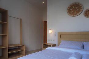 Dream Hotel