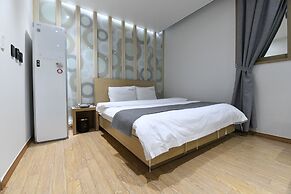 Gallery Hotel