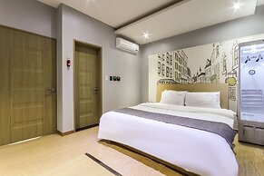 Gallery Hotel