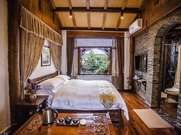 Floral Hotel Fantu