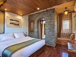Floral Hotel Fantu