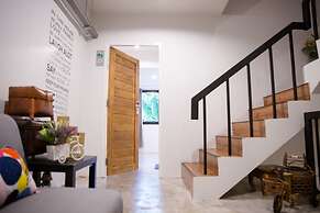 Suree House
