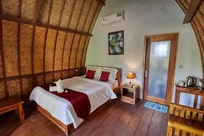 Kira Cottages
