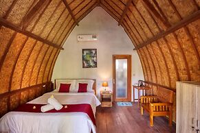 Kira Cottages