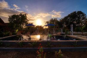 Kira Cottages