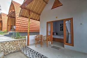 Kira Cottages
