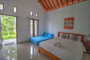 Kira Cottages