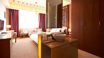 Floral Hotel Shangri-la Budange