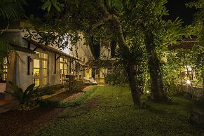 Bilin Tree House