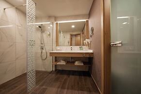 Secrets Sunny Beach Resort & Spa - All Inclusive - Adults Only