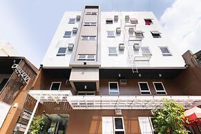 OYO 152 Sangco Condotel