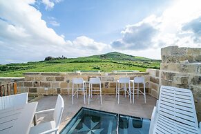 Ta' Pinu B&B