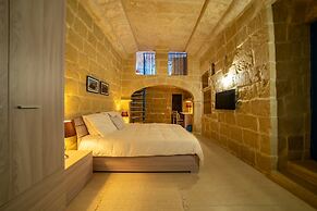 Ta' Pinu B&B