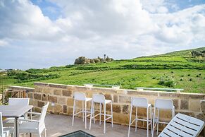 Ta' Pinu B&B
