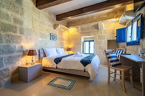 Ta' Pinu B&B
