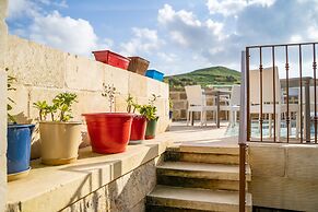 Ta' Pinu B&B
