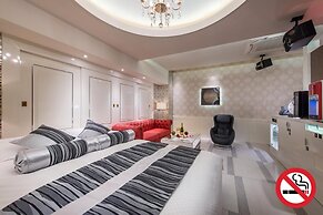 Hotel Dior7 - Adults Only