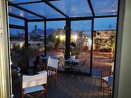 Spanish Palace Rooms, Apartment & Terrace