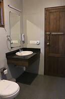 Logan Camp Ooty