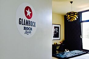Rock Lobster City Lodge