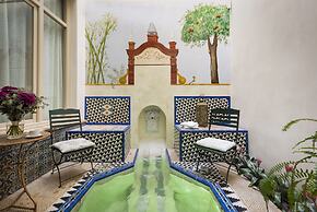 CH Apartments Rooftop Terrace