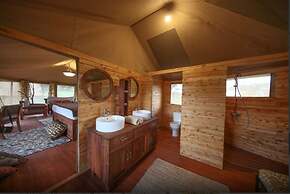 Acacia Migration Camp Kogatende