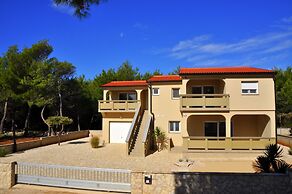 Apartments Laguna