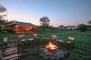 Acacia Seronera Luxury Camp