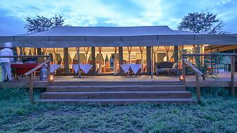 Acacia Seronera Luxury Camp
