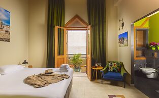 INTA Hotel