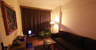 Second House Hotel