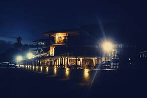 Nambis Inn