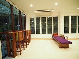 Wee Hostel