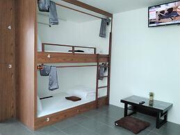 Wee Hostel