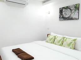 Wee Hostel