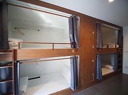 Wee Hostel