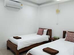 Wee Hostel