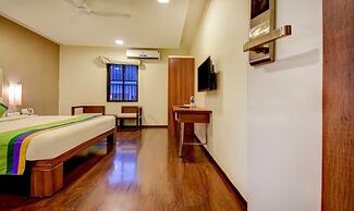 Crest Hotel