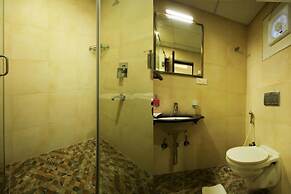 Crest Hotel