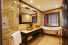 Indochine Lan Ha Bay