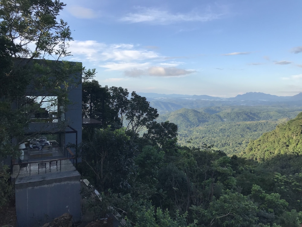 Romance Valley