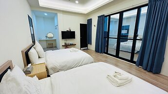Colorful Guesthouse