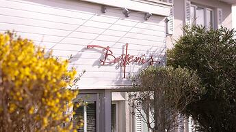 Boskerris Hotel