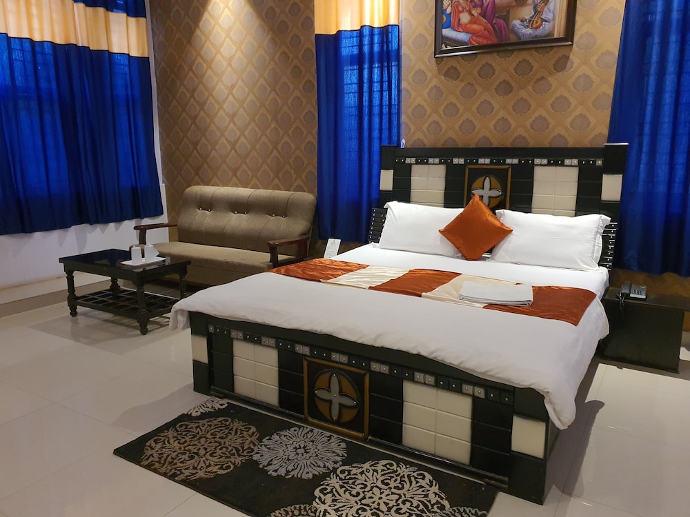 Hotel Pinaki Inn