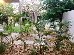 Baobab Beach House Bed & Breakfast