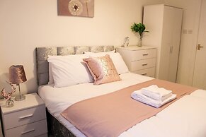 Dockside Liverpool Luxury Apartment