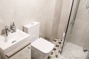 Modern Duplex Apartment Nr Liverpool ONE