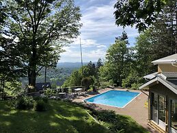 Chimo Cottage