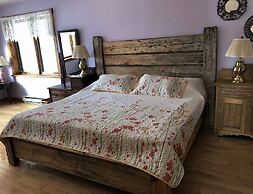 Chimo Cottage